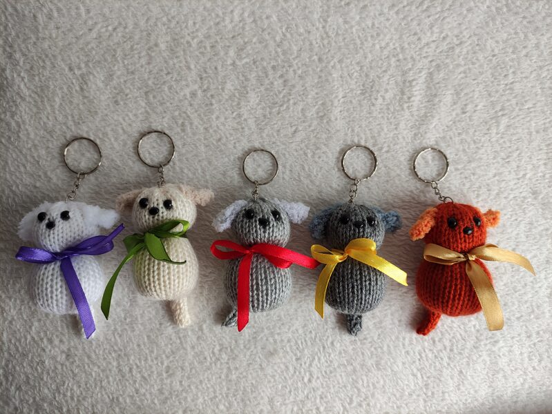 1 pc dog - keychain ring toy